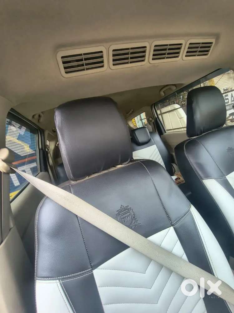 Maruti Suzuki Ertiga 2021 Variant Vxi