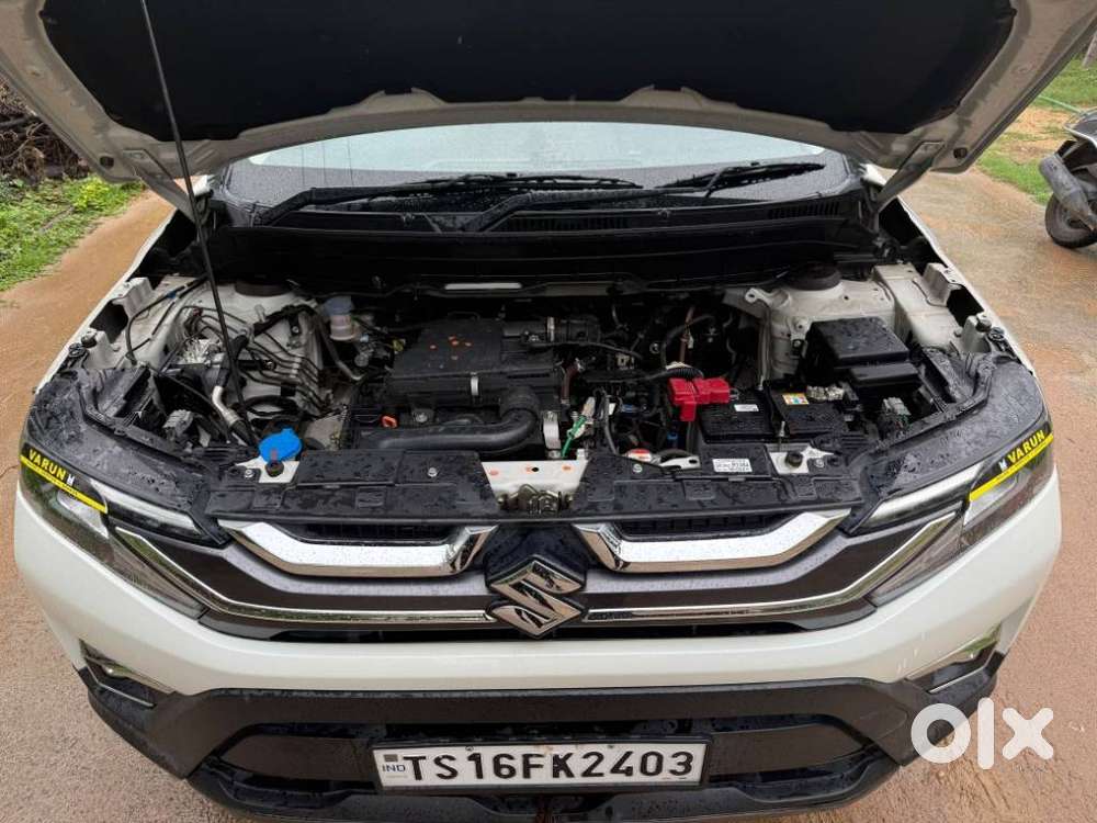 Maruti Suzuki Brezza 1.5 Vxi Smart Hybrid, 2023, Petrol