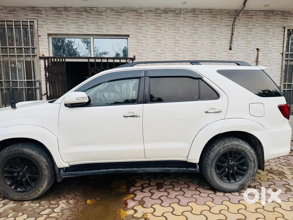 Toyota Car Diesel 2015