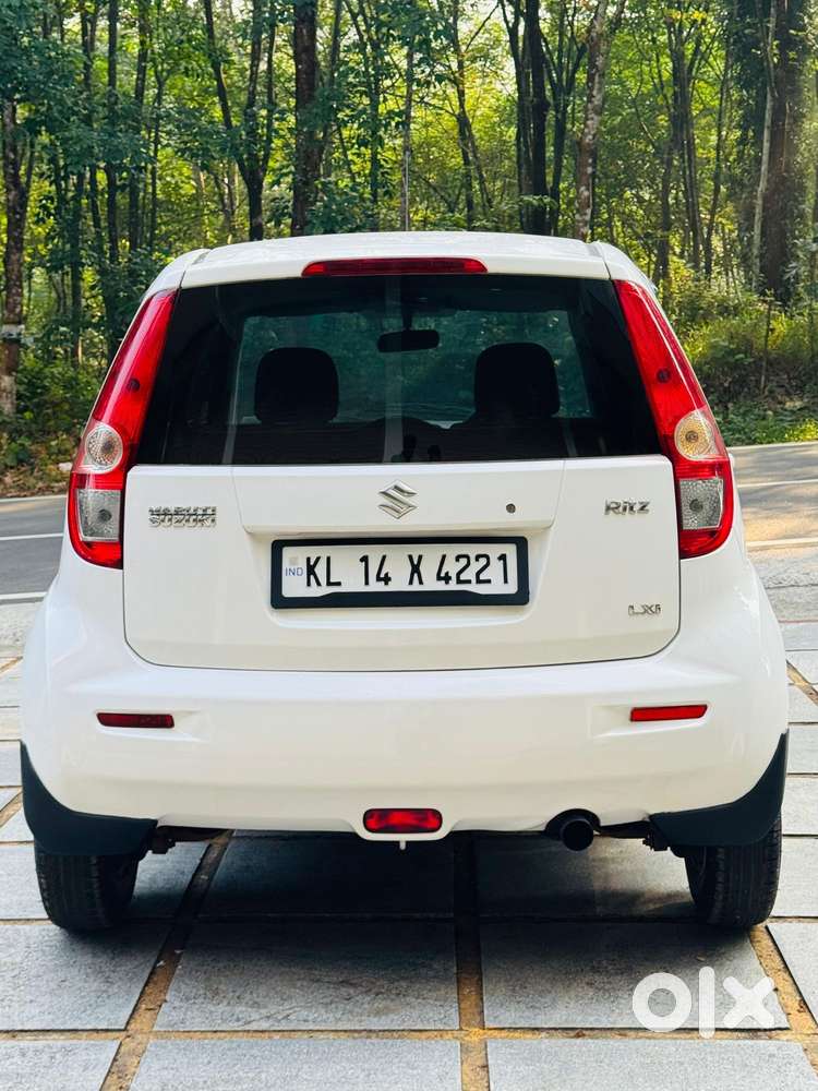 Maruti Suzuki Ritz Lxi, 2016, Petrol