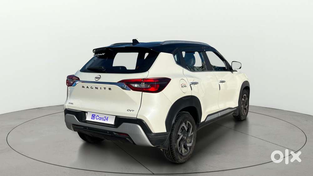 Nissan Magnite 1.0 Xv Premium Turbo (o) Dual Tone, 2022, Petrol