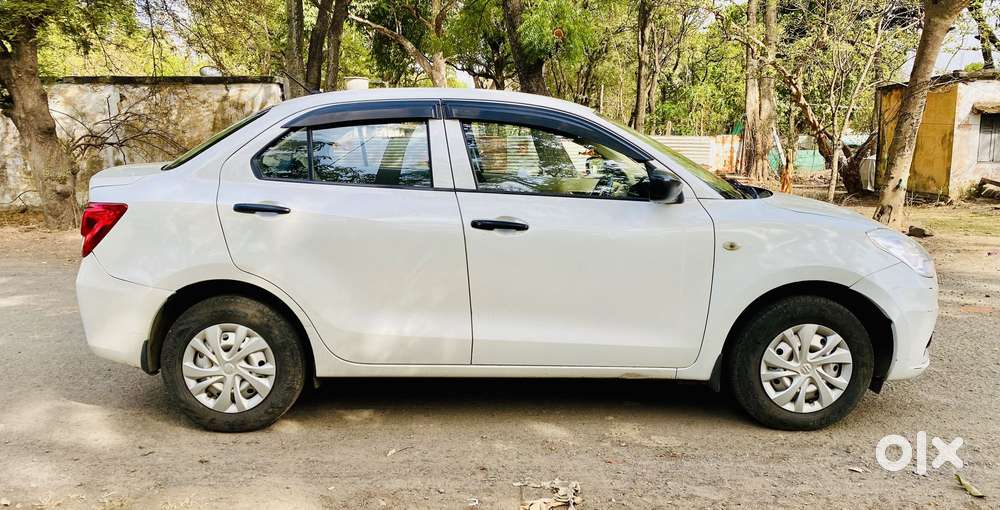 Maruti Suzuki Swift Dzire 1.3 Lxi, 2021, Petrol