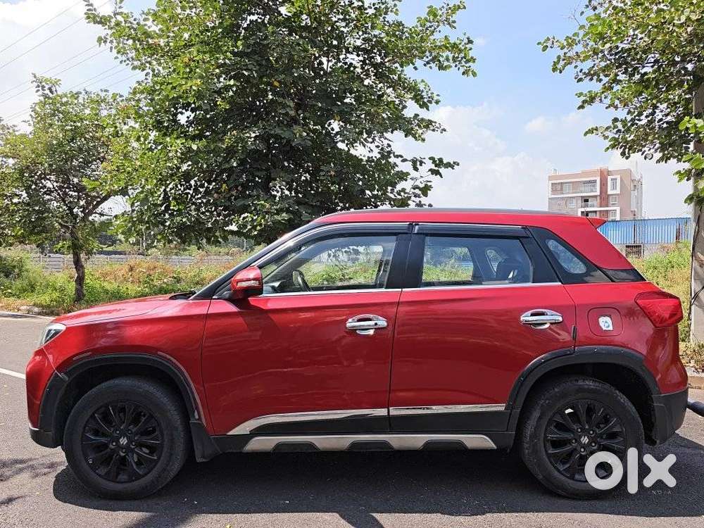 Maruti Suzuki Brezza 1.5 Zxi Cng Dual Tone, 2022, Petrol