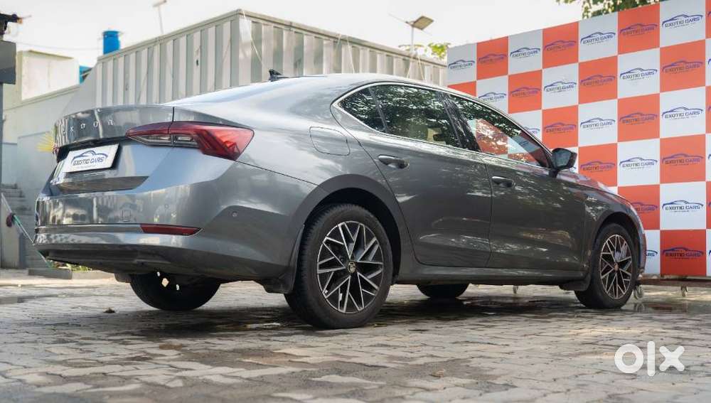 Skoda Octavia 2.0 L K Tsi At, 2022, Petrol