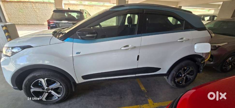 Tata Nexon Ev Xz Plus, 2022, Electric