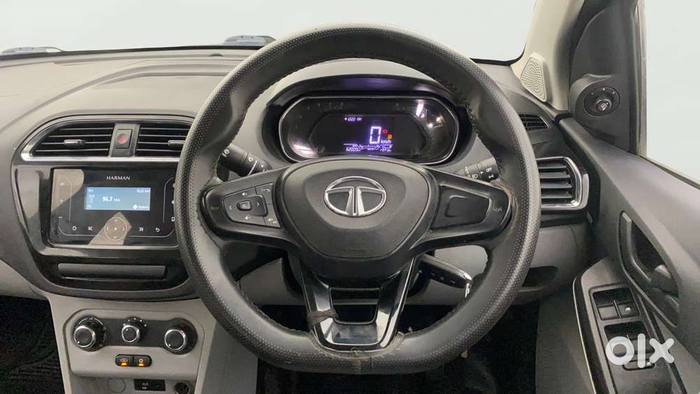 Tata Tiago 1.2 Revotron Xt, 2020, Petrol