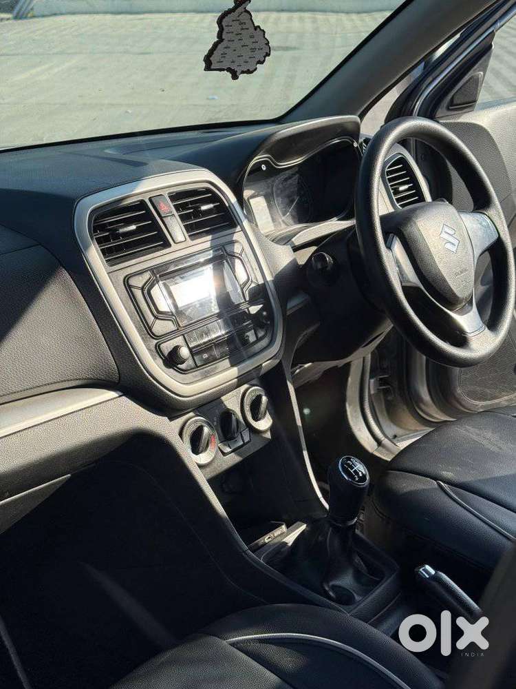 Maruti Suzuki Brezza Vdi, 2016, Diesel