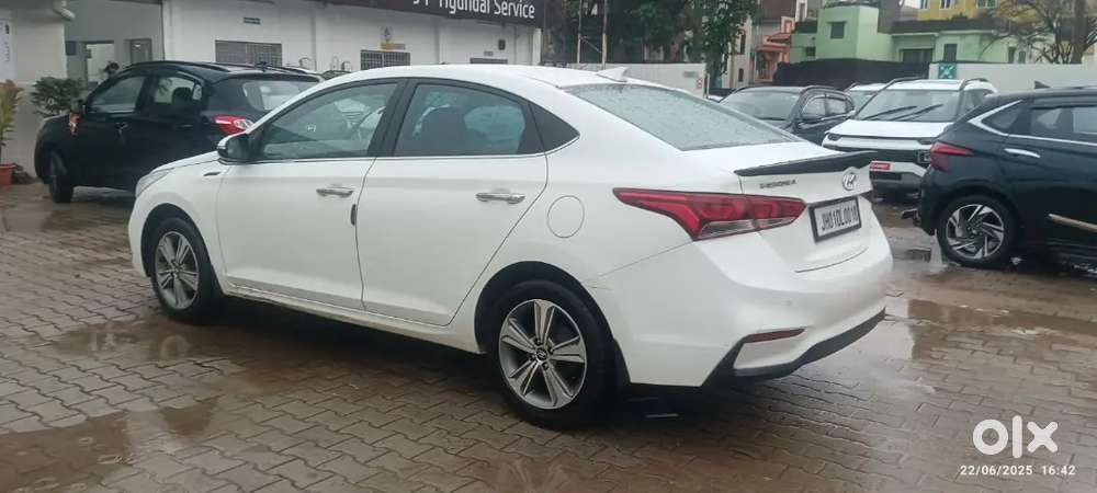 Hyundai Verna 1.6 Diesel 2020 Manual Car