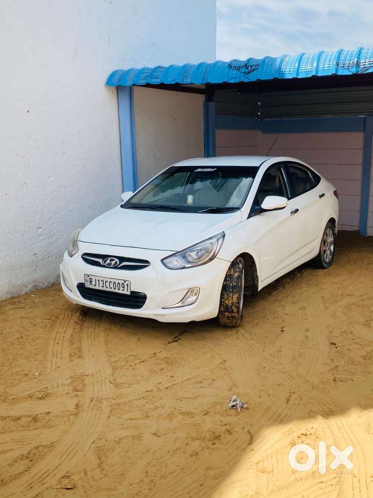 Hyundai Verna 2013 Automatic In Average Condition