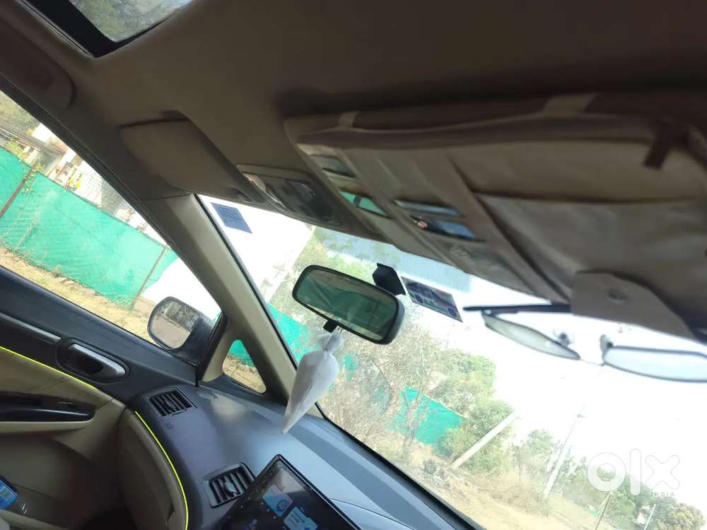 Honda Civic 2011 Cng & Petrol 65000 Km Driven, Sunroof,all Tyre New