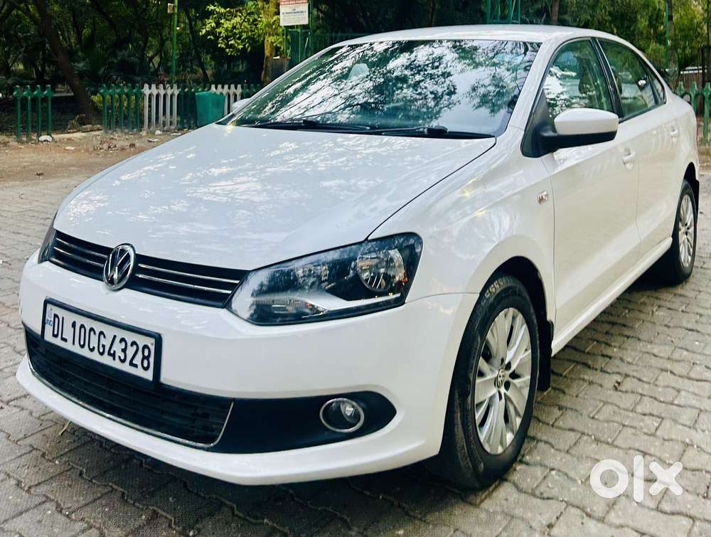 Volkswagen Vento 1.2 Tsi Highline Plus At, 2015, Petrol