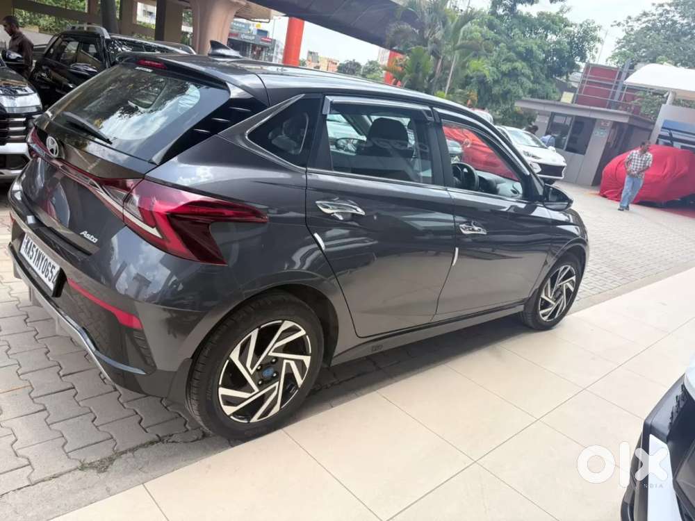 Hyundai I20 Asta (o) 1.2 Ivt, 2024, Petrol