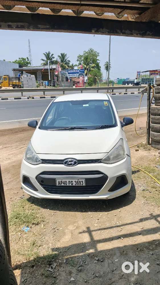 Hyundai Xcent 2017 Diesel 105300 Km Driven