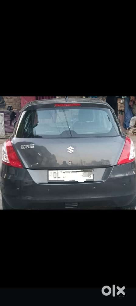 Maruti Suzuki Swift Lxi Optional-o, 2017, Cng & Hybrids