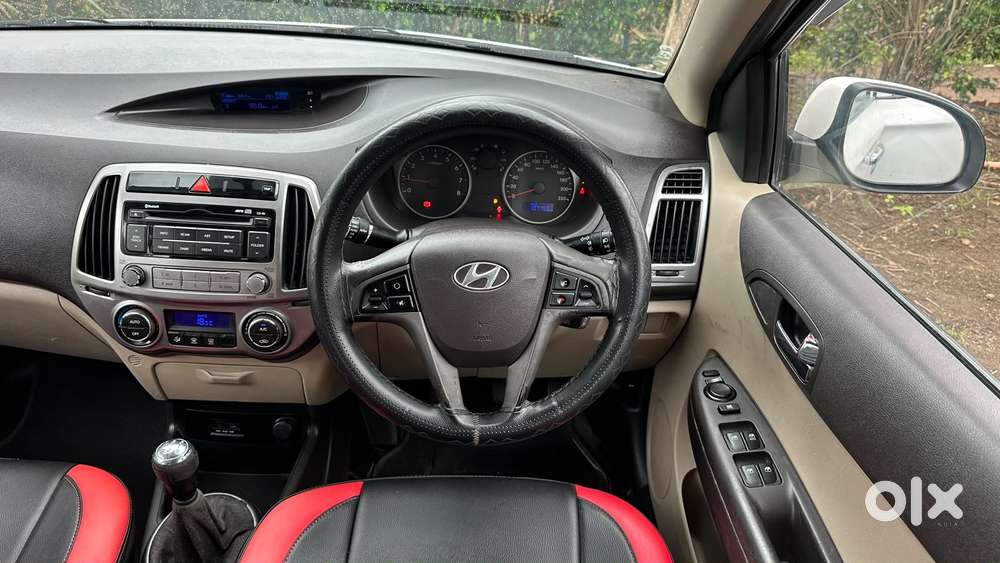 Hyundai I20 Sportz 1.2 Bs-iv, 2014, Petrol