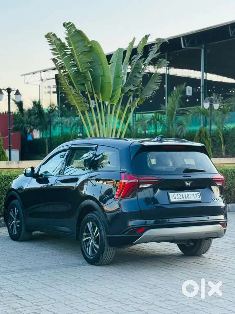 Mahindra Xuv700 2.2 Ax 5 Diesel At Str, 2022, Diesel