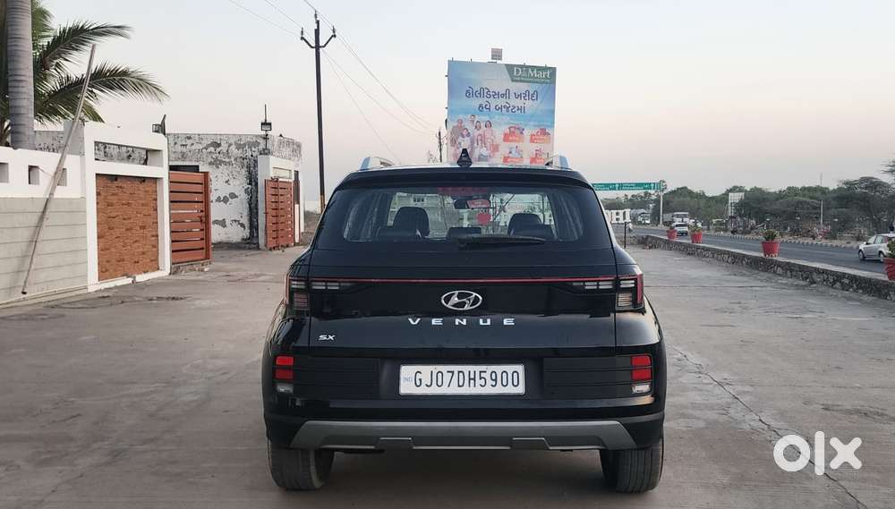 Hyundai Venue Sx Dual Tone Diesel, 2025, Diesel