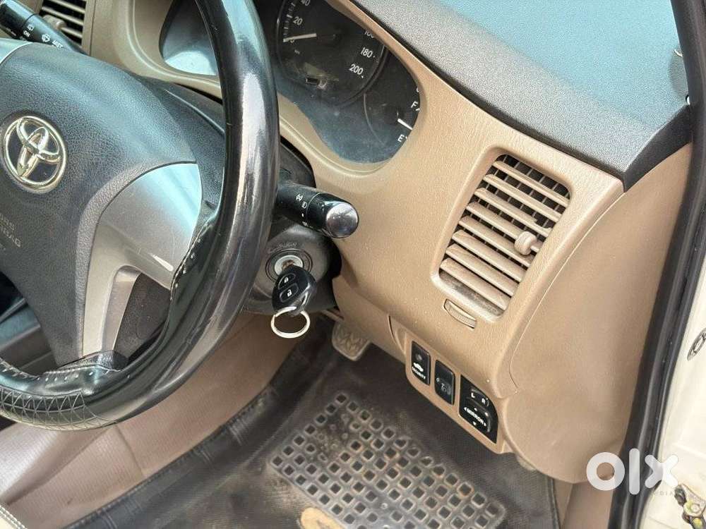 Toyota Innova 2.5 Gx (diesel) 7 Seater, 2016, Diesel