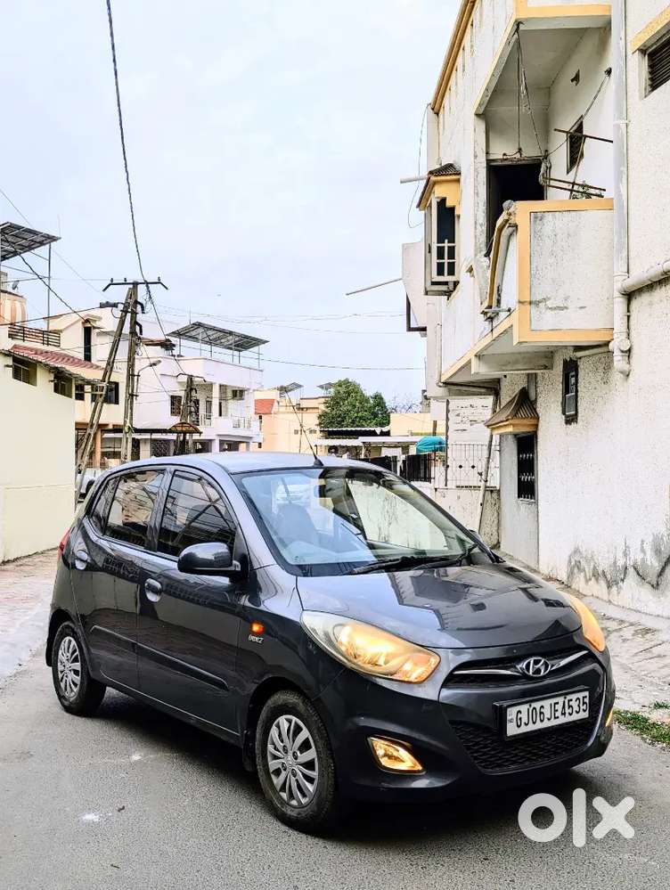 Hyundai I10 Sportz Petrol 2015 Car