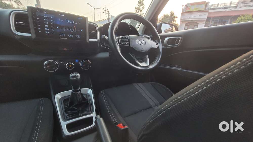 Hyundai Venue 1.2 S Plus, 2021, Petrol