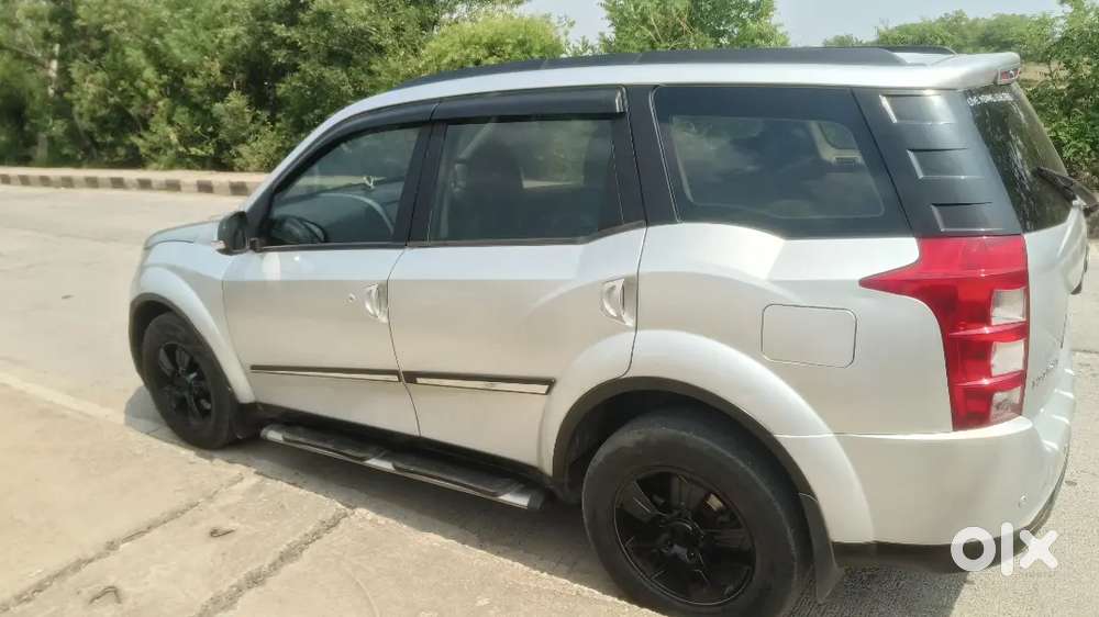 Mahindra Xuv500 W8 Diesel Manual 2012 | 3rd Owner | Solapur
