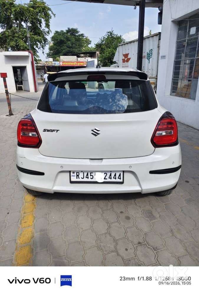 Maruti Suzuki Swift 1.2 Vxi (o), 2023, Petrol