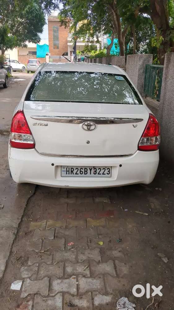 Toyota Etios 2013 Manual Petrol