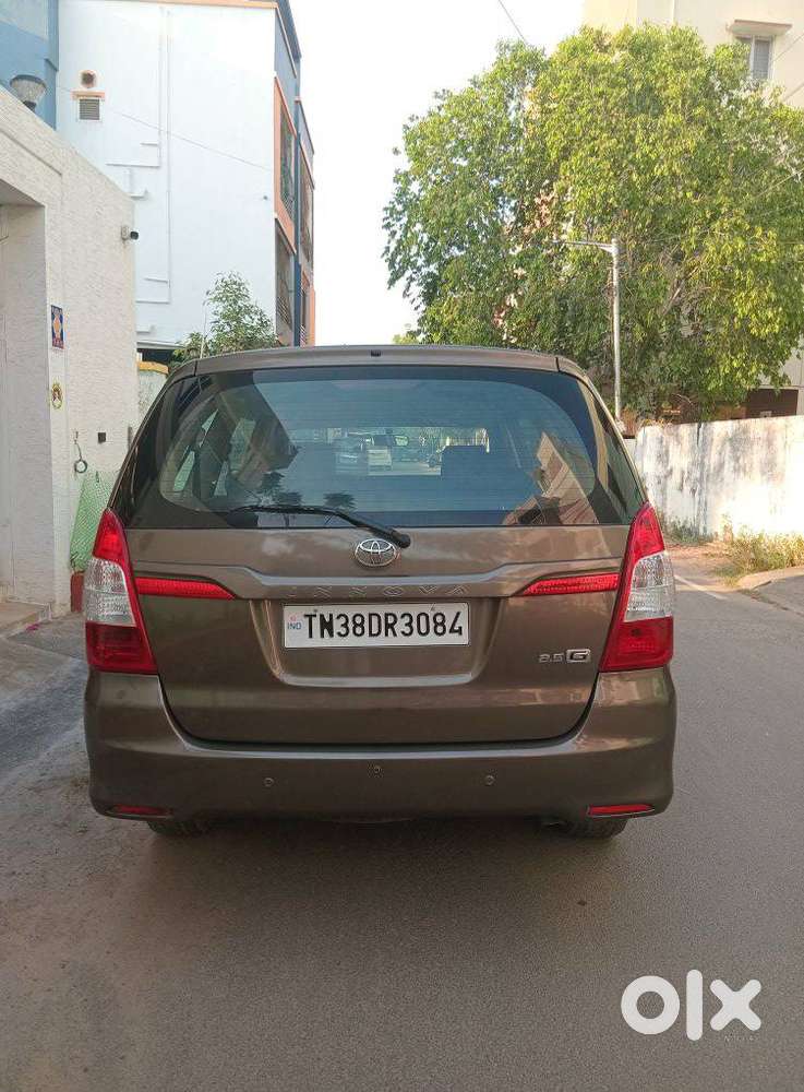 Toyota Innova 2.5 G (diesel) 8 Seater, 2015, Diesel