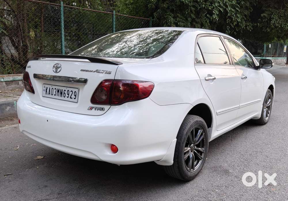 Toyota Corolla Altis 2010-2013 G, 2011, Diesel