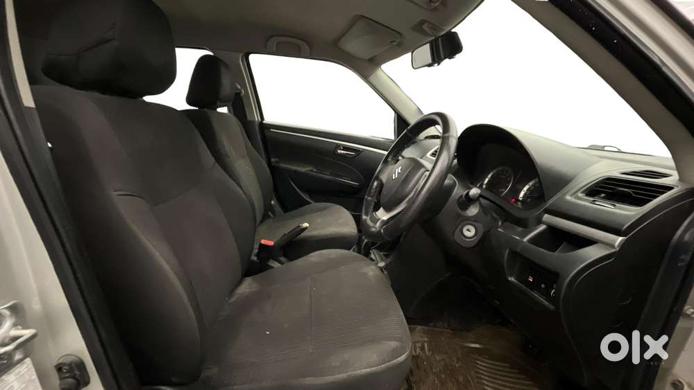 Maruti Suzuki Swift Vxi, 2015, Petrol