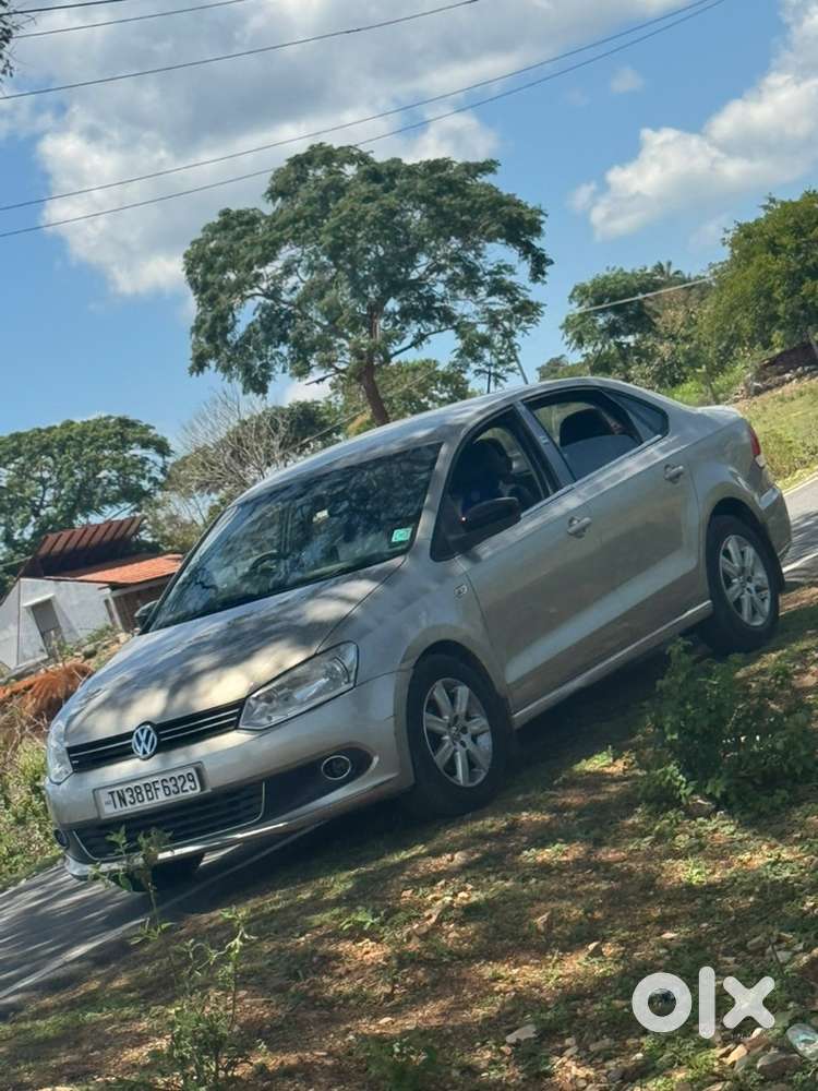 Volkswagen Vento Petrol 2011 Automatic Highline