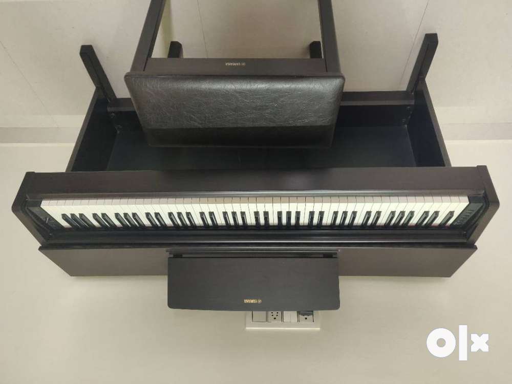 Yamaha ydp143r on sale digital piano