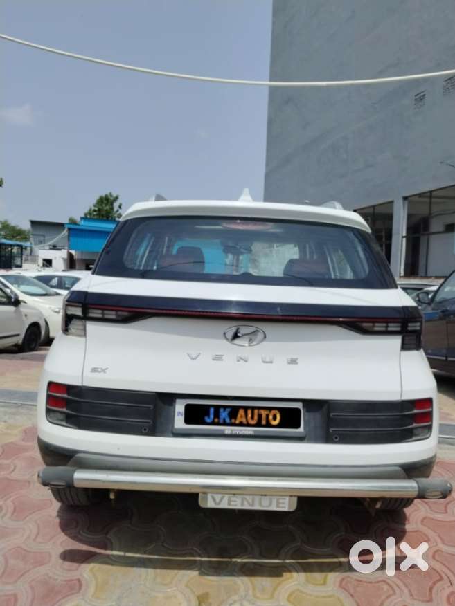 Hyundai Venue Sx Mt, 2022, Petrol