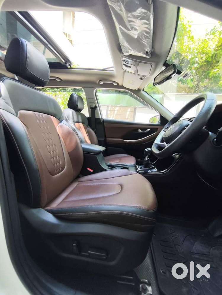 Hyundai Alcazar Signature, 2021, Petrol