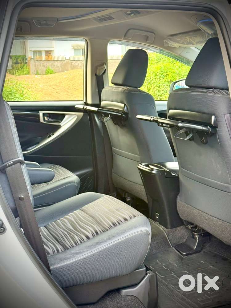 Toyota Innova Crysta 2.4 V 7 Str, 2024, Diesel