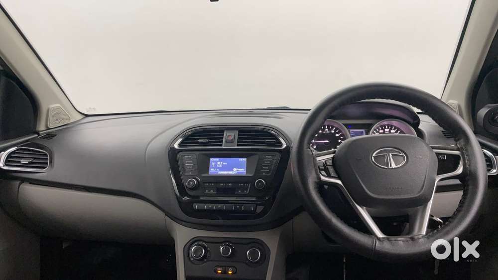 Tata Tiago Xz, 2016, Petrol
