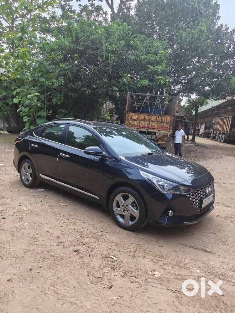 Hyundai Verna 1.5 Sx Vtvt, 2023, Petrol