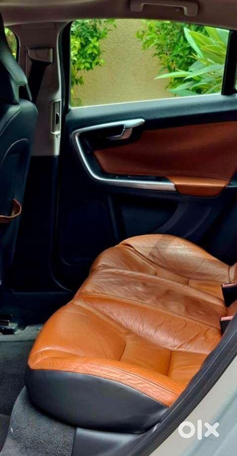 Volvo S60 Kinetic D3, 2013, Diesel