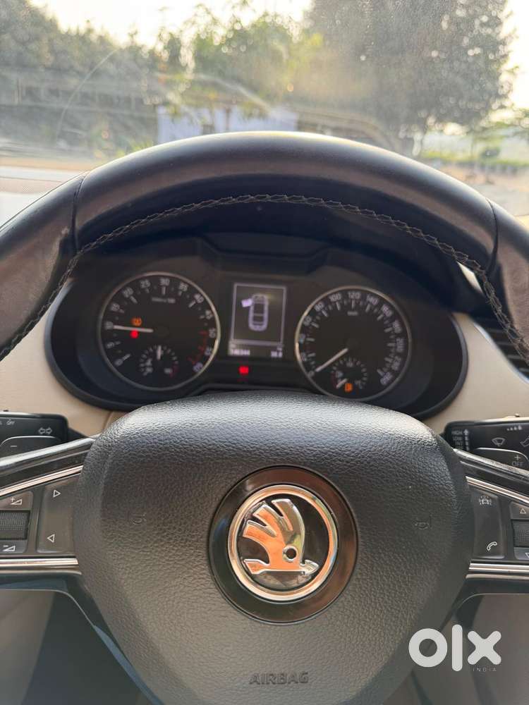 Skoda Octavia 2.0 Tdi Style Plus At, 2016, Diesel