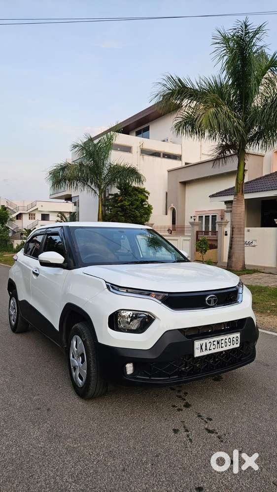 Tata Punch Pure Icng, 2025, Petrol