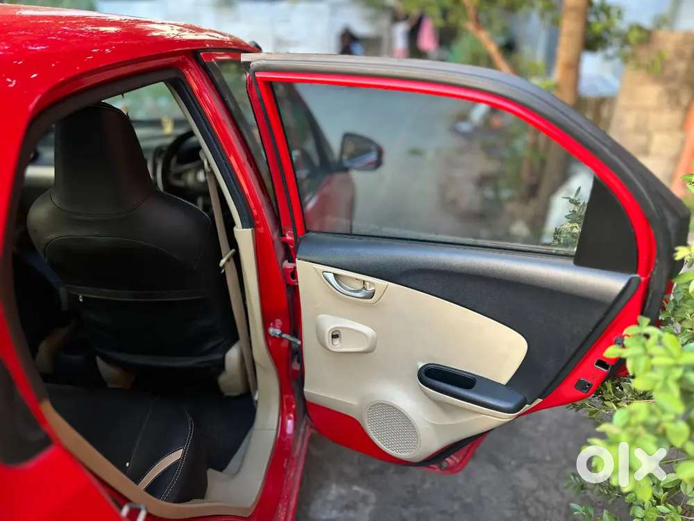 Honda Brio 2015