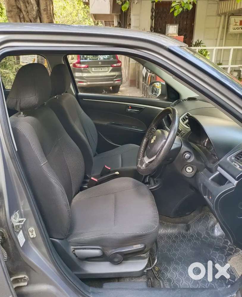 Maruti Suzuki Swift Zxi 2012 Petrol Brand New Tayers