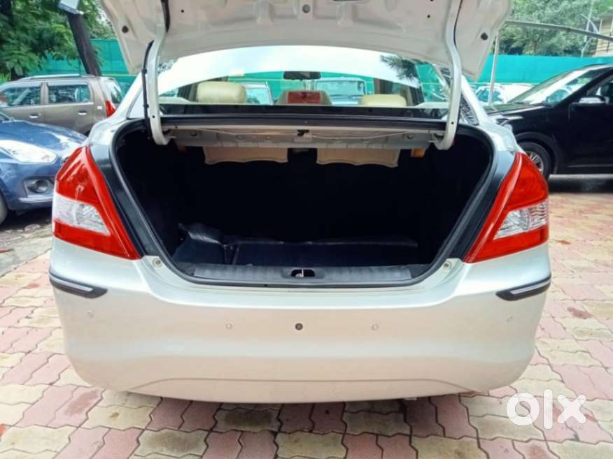 Maruti Suzuki Swift Dzire 1.3 Vxi, 2016, Petrol
