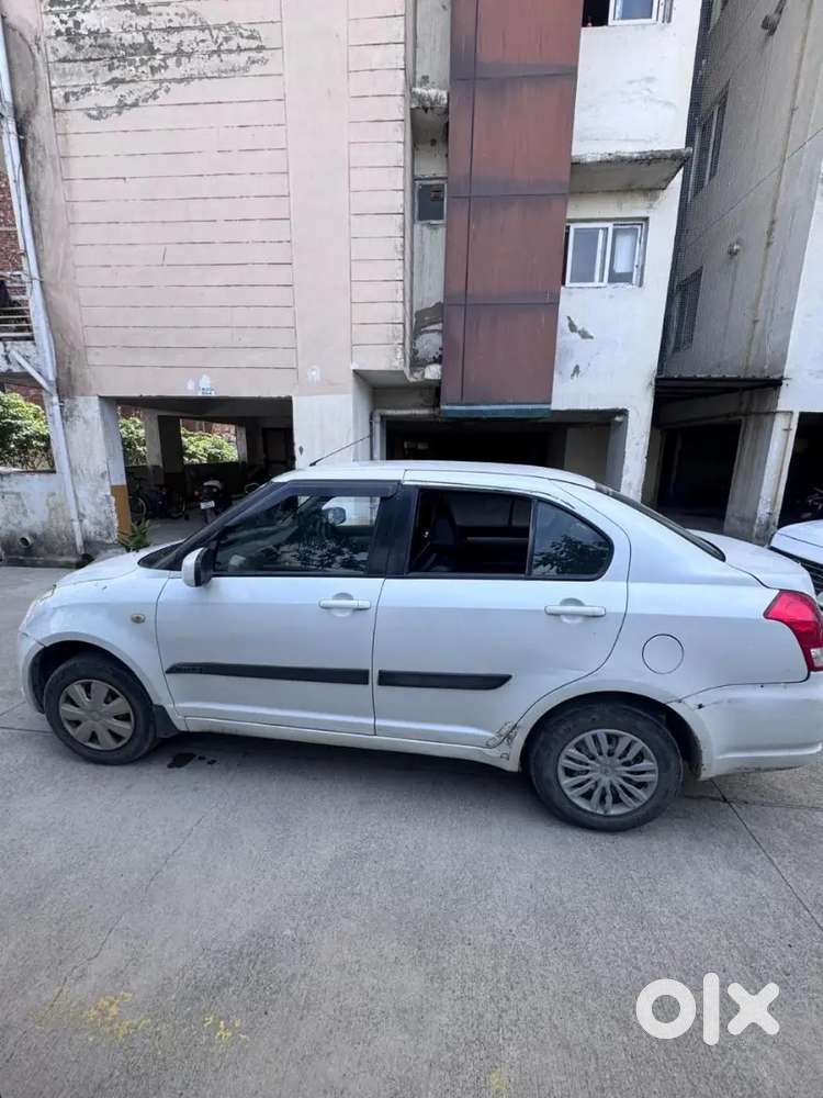 Maruti Suzuki Dzire Vxi 2011