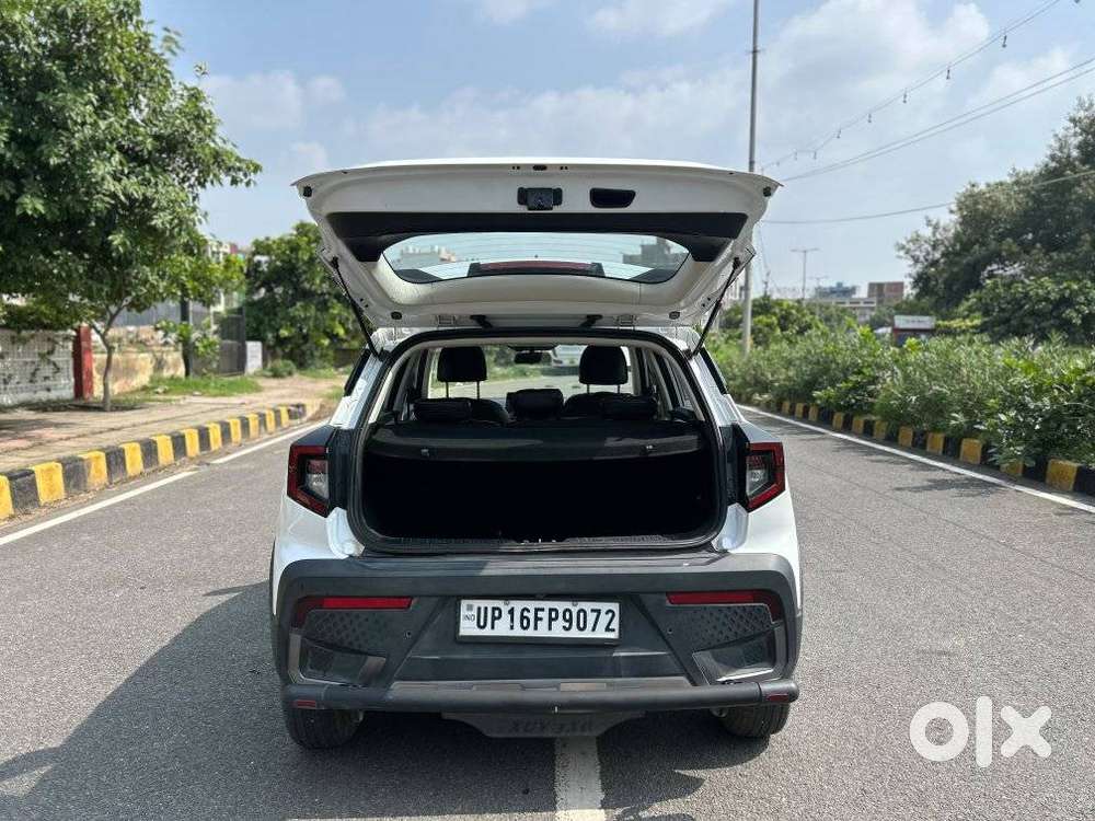 Mahindra Xuv 3xo Ax5 Ds Mt, 2026, Diesel