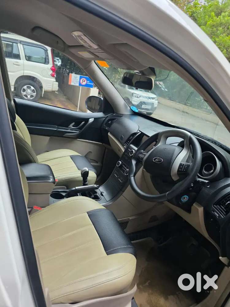 Mahindra Xuv500 2017 Diesel 51000 Km Driven