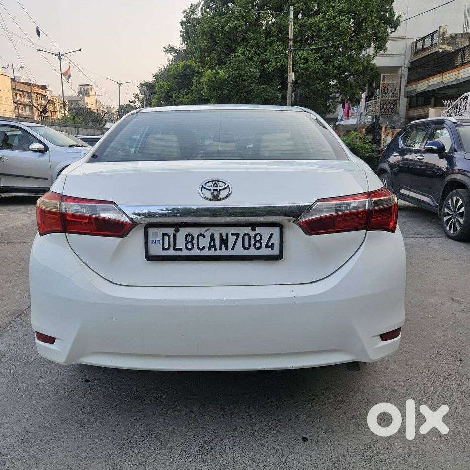 Toyota Corolla Altis G At, 2016, Petrol