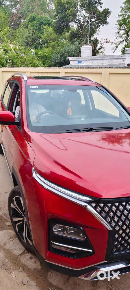Mg Hector Plus Hybrid 2025