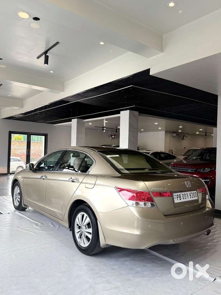 Honda Accord 2.4 Automatic, 2010, Petrol