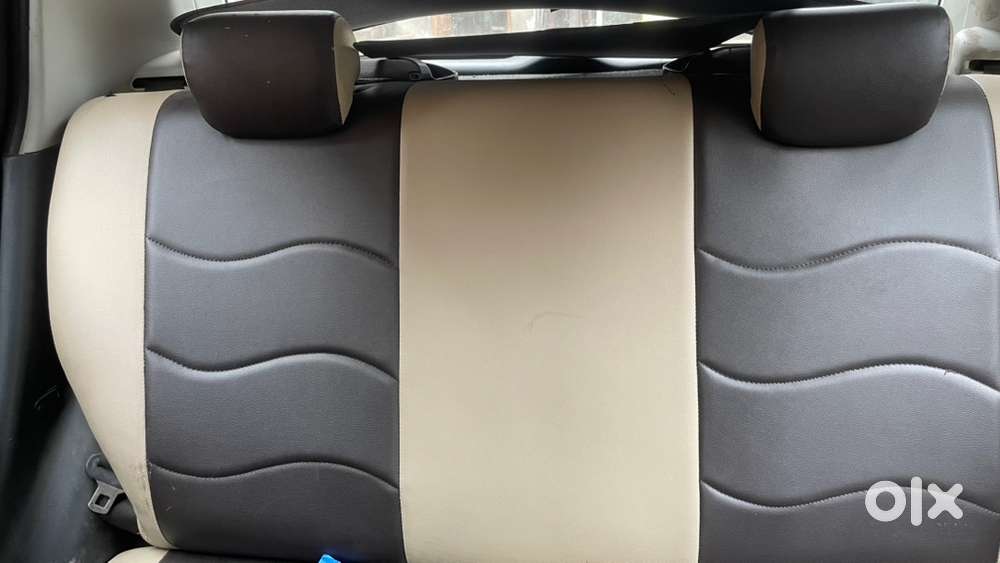 Maruti Suzuki Swift Petrol Manual 2010